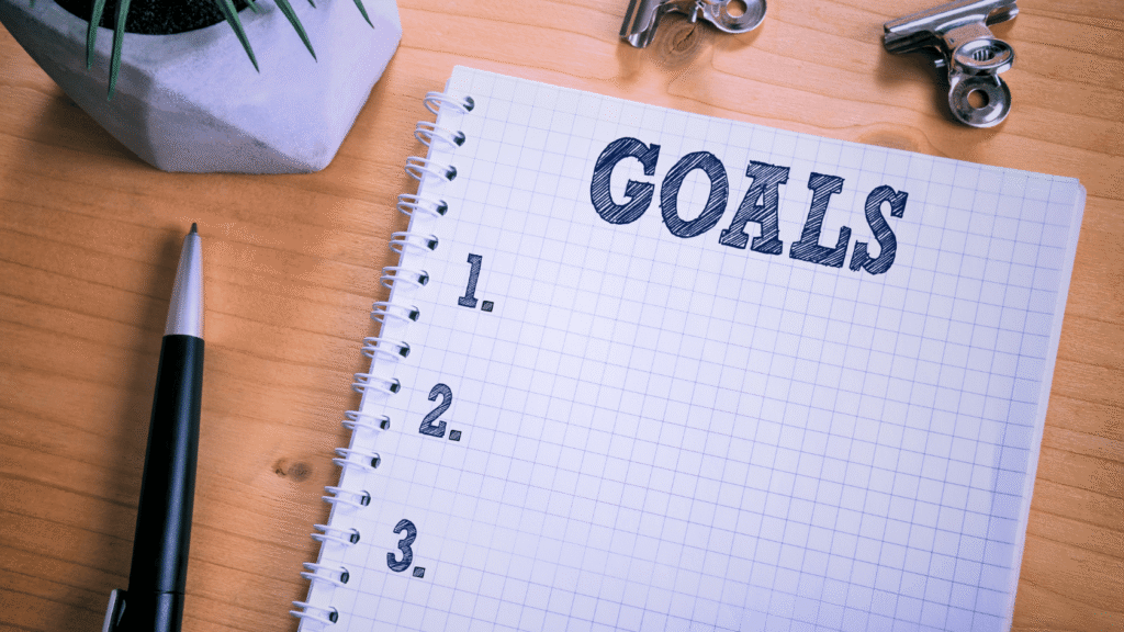 كتابة الأهداف المهنية وخطة الحصول على وظيفة في شركة عالمية مع تحديد خطوات التطوير الوظيفي